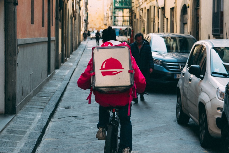 Foodora va cesser de livrer des repas en France