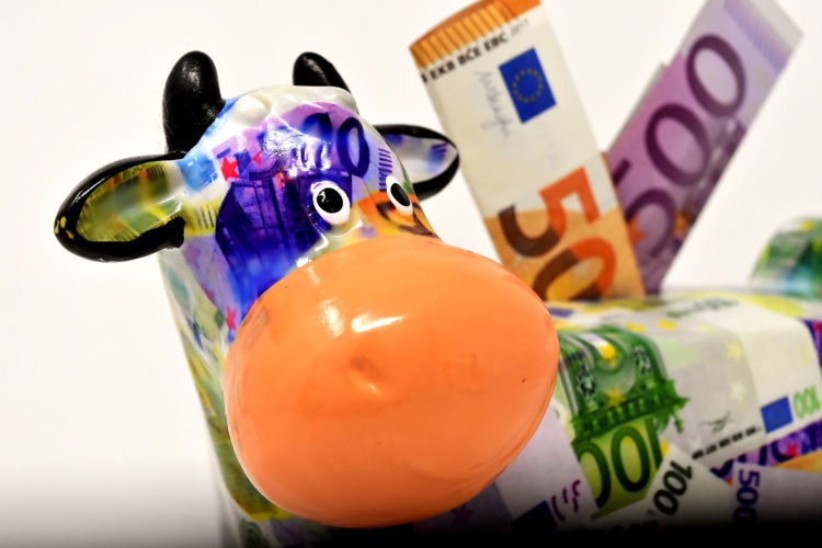 Frais bancaires : la hausse s’estompe Frais bancaires : la hausse s’estompe