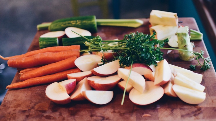 Un chèque fruits et légumes pour les populations en grande difficulté ?