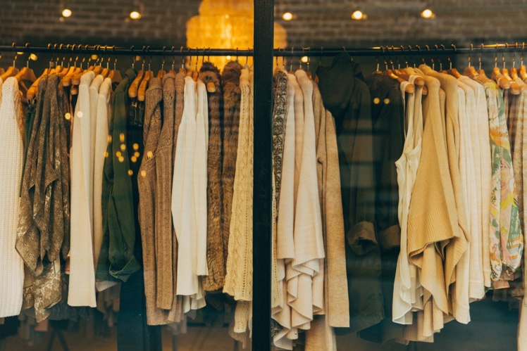 La maison-mère de Zara va fermer mille magasins
