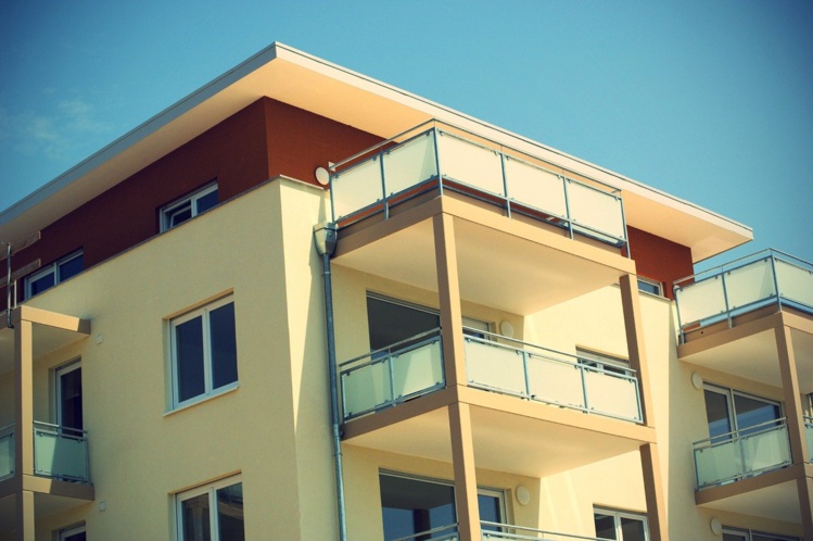 Les Français adeptes des appartements avec balcon ou terrasse