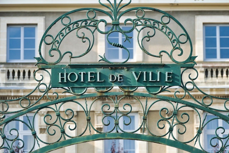 Absentéisme des fonctionnaires : la maladie ordinaire est devenue le premier motif d’absence Absentéisme des fonctionnaires : la maladie ordinaire est devenue le premier motif d’absence