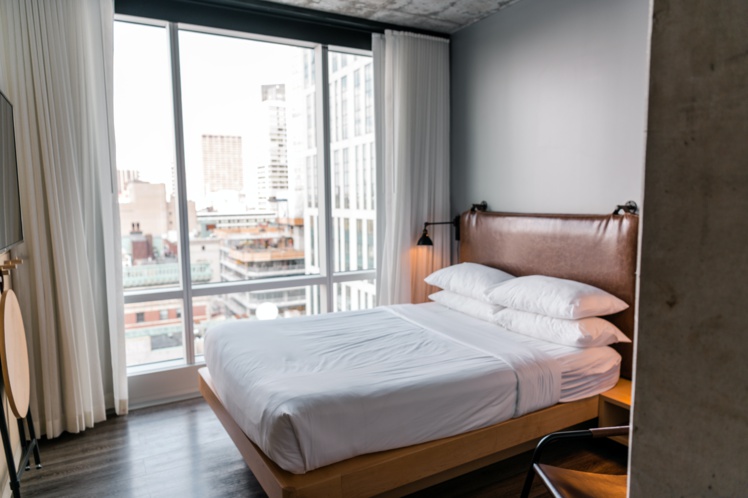 La location Airbnb est devenu une option nécéssaire pour certains propriétaires face à la crise économique La location Airbnb est devenu une option nécéssaire pour certains propriétaires face à la crise économique