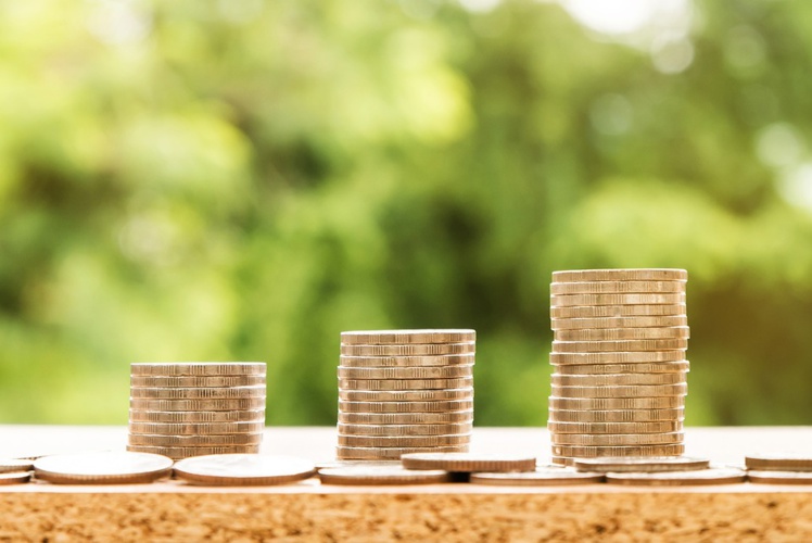 Le SMIC revalorisé dès juin 2023 ? Le SMIC revalorisé dès juin 2023 ?