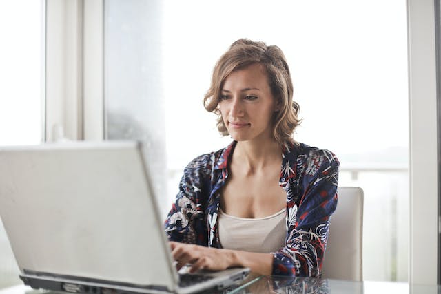 Les femmes restent sous-représentées dans le numérique