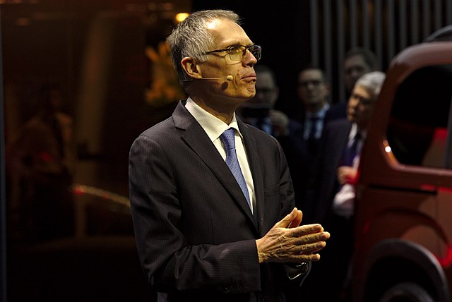 Les actionnaires de Stellantis approuvent la rémunération controversée de Carlos Tavares Les actionnaires de Stellantis approuvent la rémunération controversée de Carlos Tavares
