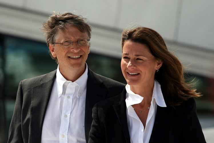 Bill Gates lègue sa fortune à l’Afrique et annonce la fin de sa fondation Bill Gates lègue sa fortune à l’Afrique et annonce la fin de sa fondation
