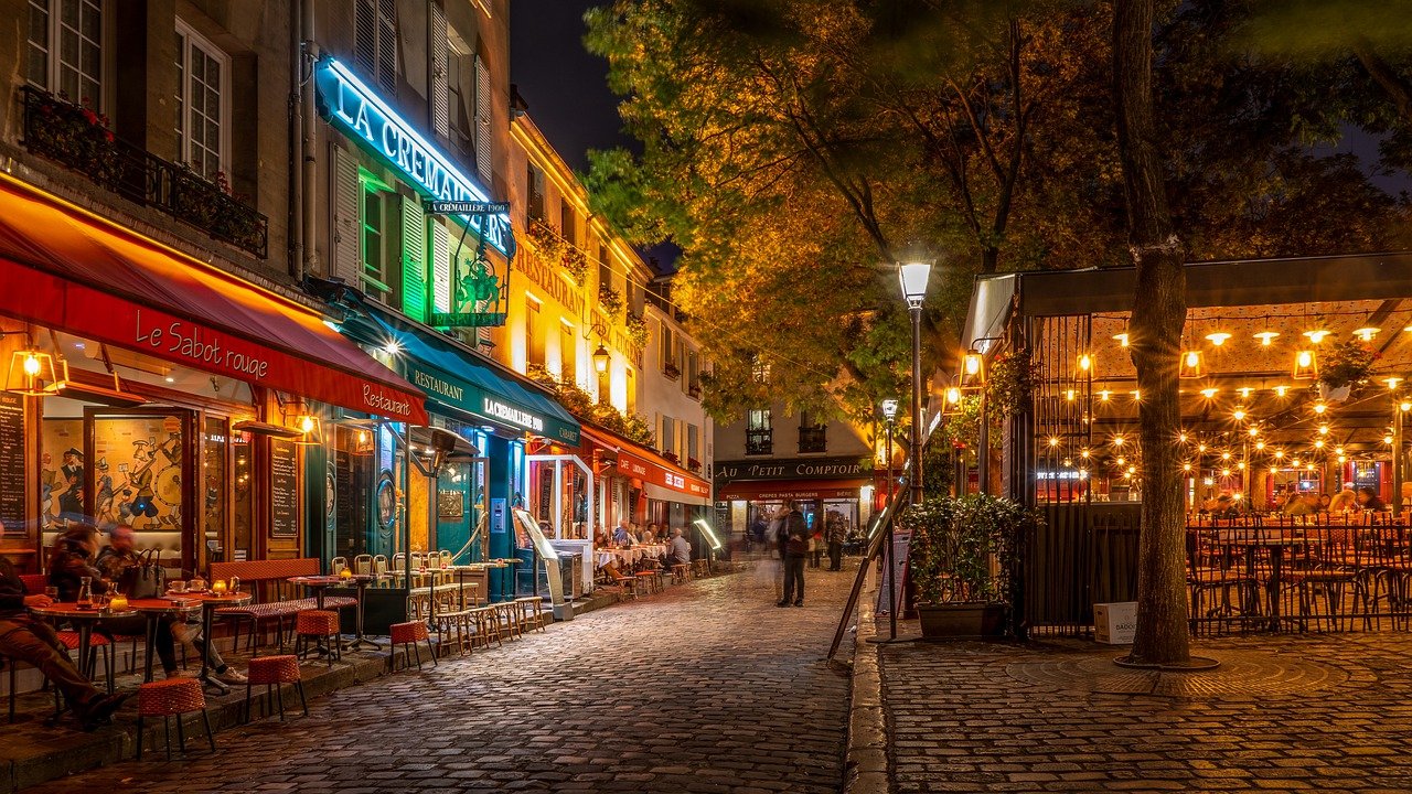 Paris : les terrasses éphémères sont parties pour durer