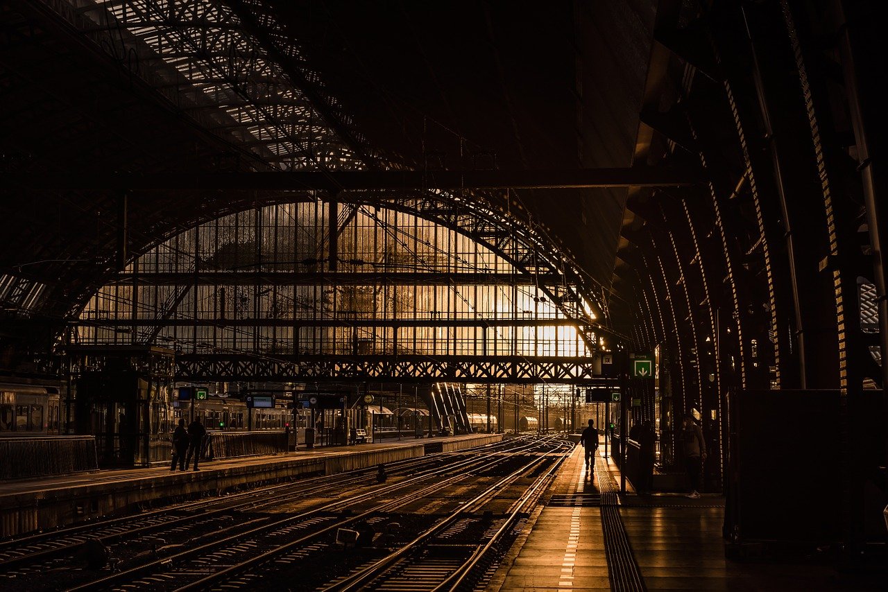 Transdev en passe de gagner le contrat d’exploitation de la ligne Marseille-Nice