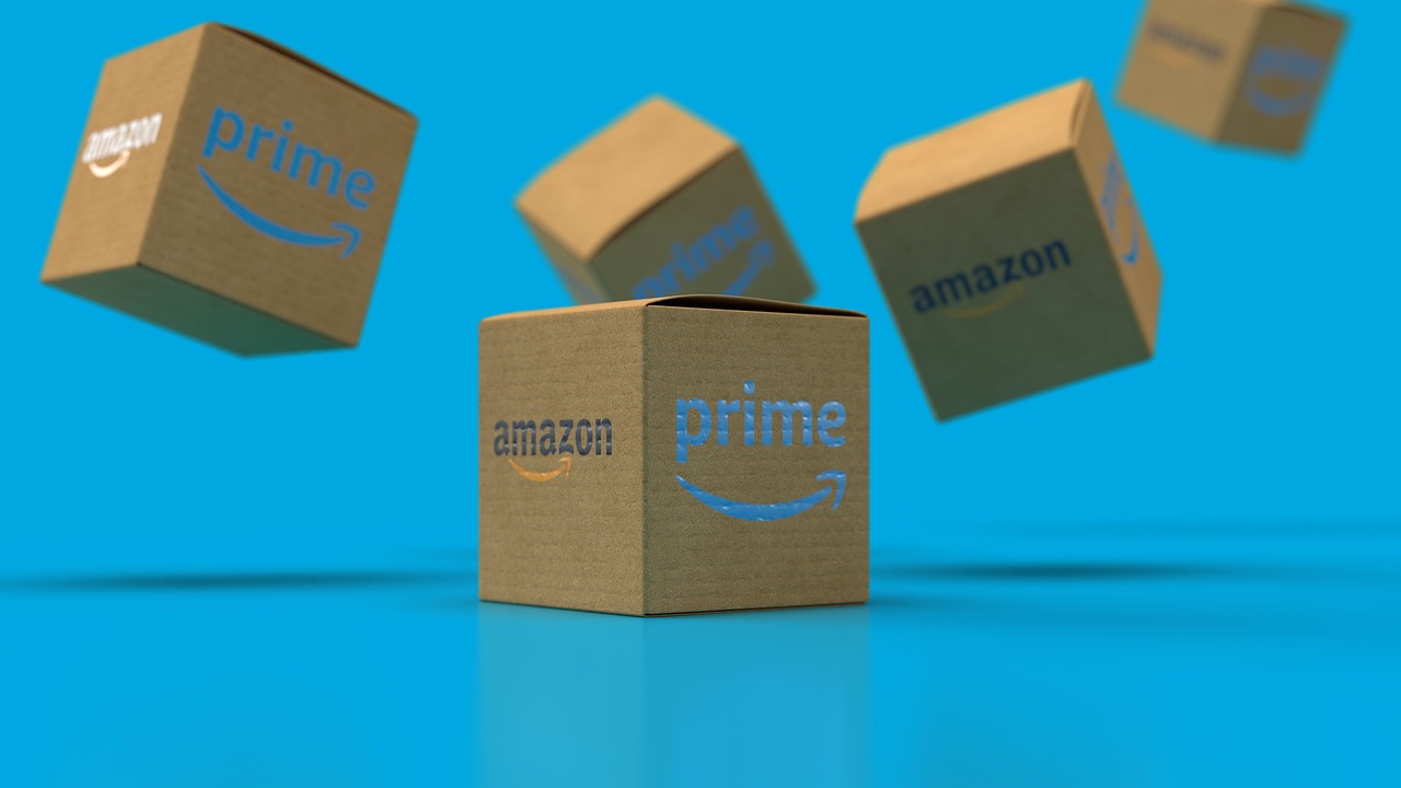 Après avoir fait fortune avec Amazon, Jeff Bezos va la reverser à des œuvres caritatives Après avoir fait fortune avec Amazon, Jeff Bezos va la reverser à des œuvres caritatives