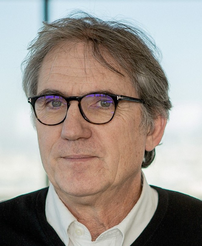 Marc Fontecave : « Il faut tendre vers la décarbonation de nos modes de transport » Marc Fontecave : « Il faut tendre vers la décarbonation de nos modes de transport »