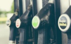 Carburants : les prix à la pompe continuent de baisser