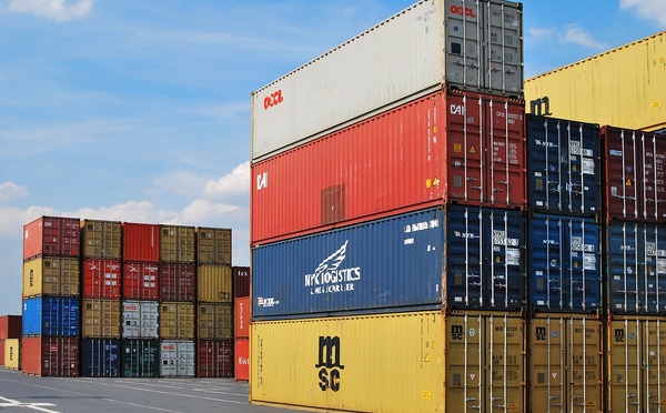 Déficit commercial : la France améliore légèrement sa balance en juillet 2025